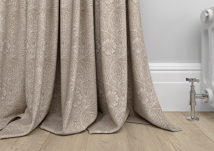 William Morris At Home Marigold, Woven Linen - Made to Measure Curtains - Image 6